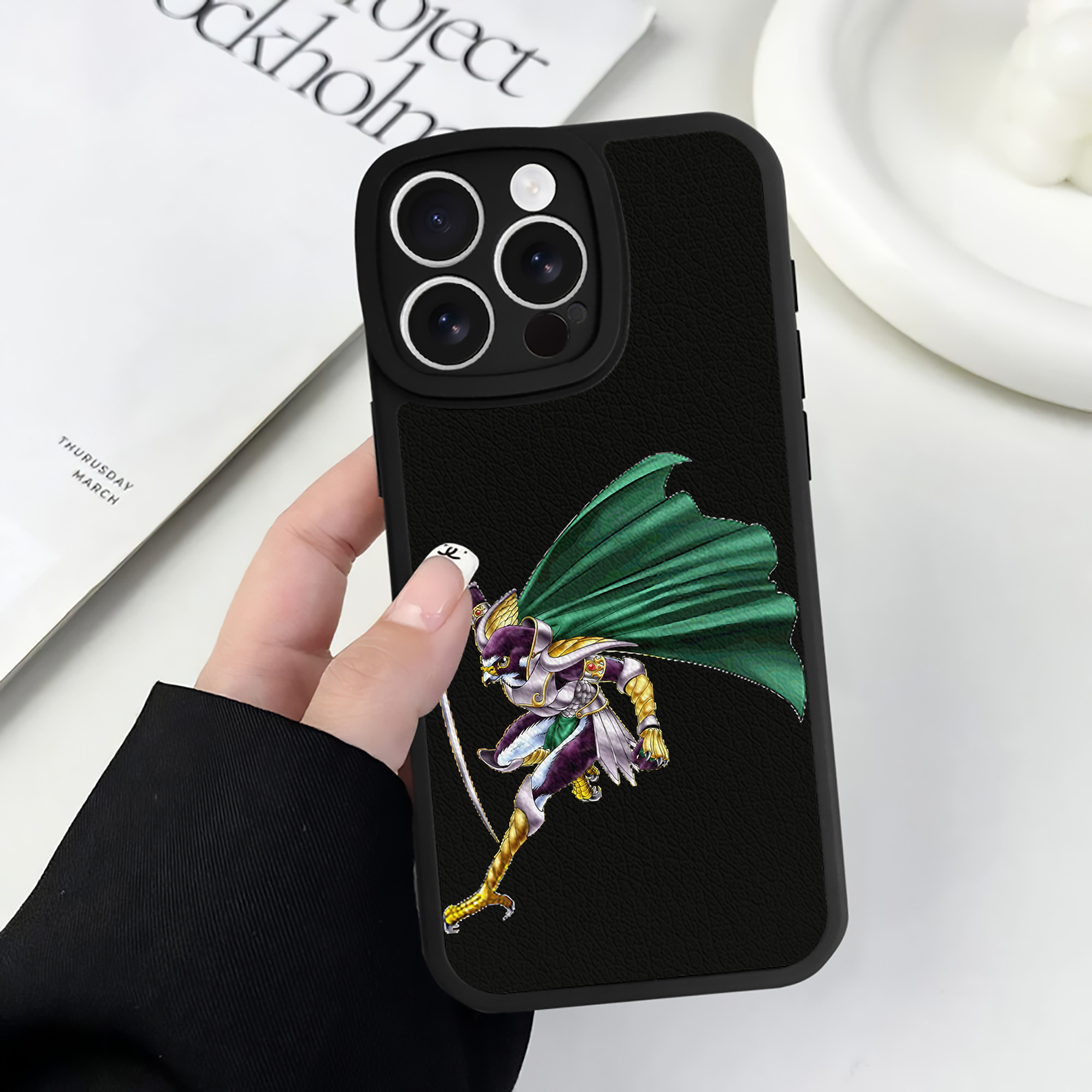 （画像用） 遊☆戯☆王 Yu-Gi-Oh! 【iPhone 16シリーズ対応】シリコンスマホケース（レザー調） 材質：シリコン